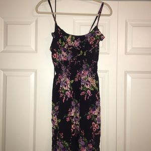 Super cute floral dress